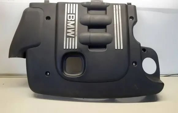 BMW 5 E60 E61 Engine cover (trim) 7789000