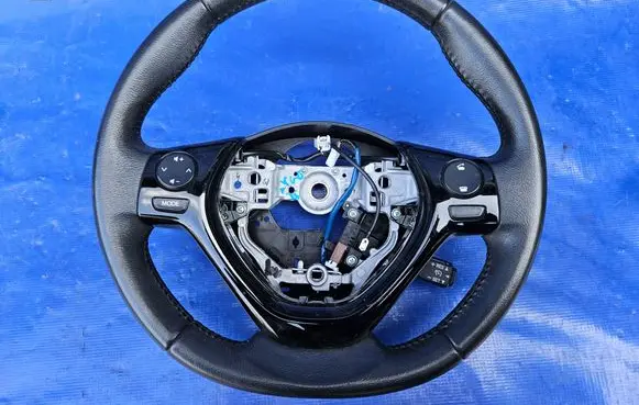 Toyota Aygo AB40 Steering wheel 45100-0H050-B0