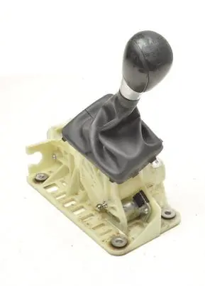 Volvo XC70 Gear shifter/selector 31219639