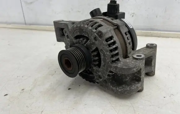 Volvo C30 Generator/alternator 3m5t-10300-vc 104210-3762