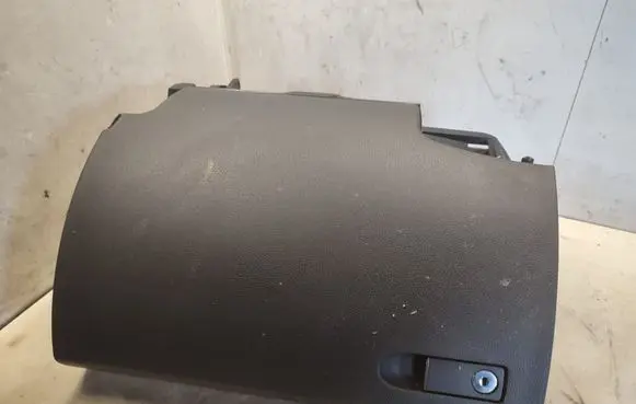 Mercedes-Benz C W204 Glove box A2046802691
