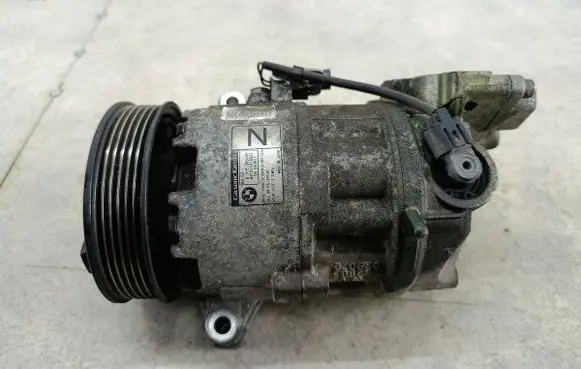 BMW 1 E81 E87 Air conditioning (A/C) compressor (pump) 6915380