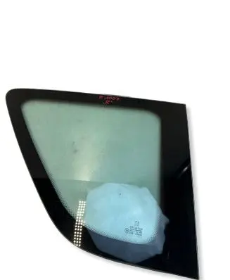 Peugeot 1007 Front vent window/glass (coupe) 43R00048