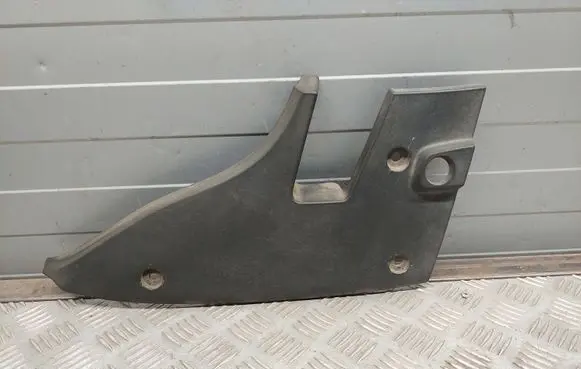 Tail light part