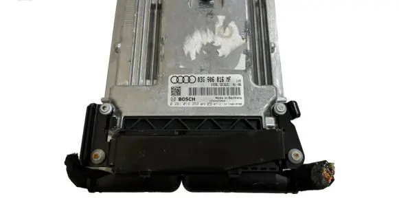 Audi A6 S6 C6 4F Engine control unit/module 03G906016MF 1039S25099 0281014259