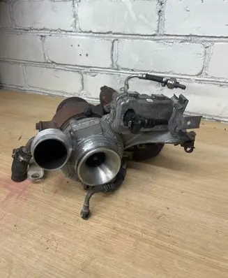 BMW 1 F20 F21 Turbo 8518204