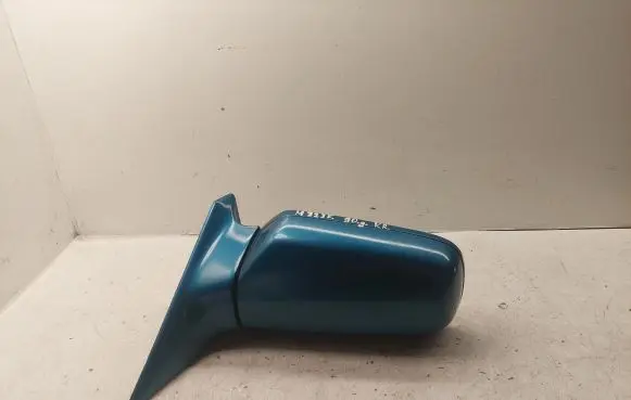 Mazda 323 F Manual wing mirror 