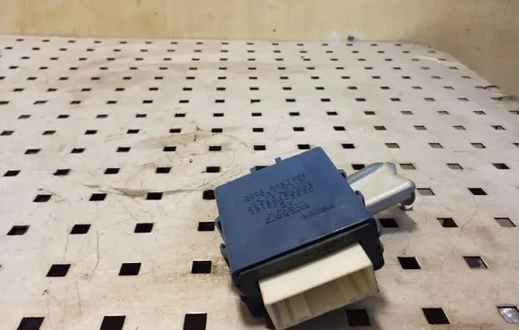 Door central lock control unit/module