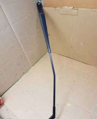 Volkswagen Golf VII Front wiper blade arm 5G1955410
