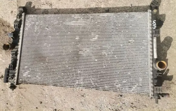Opel Insignia A Coolant radiator 13241724