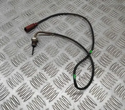 Skoda Superb B8 (3V) Exhaust gas temperature sensor 04L906088JE