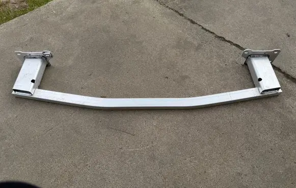 Peugeot 5008 II Front bumper support beam 982210080
