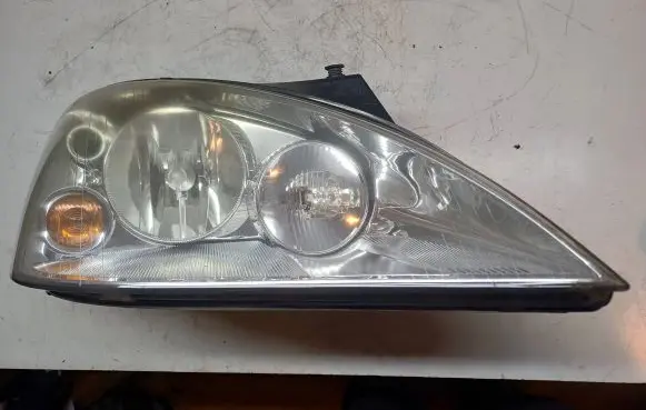 Ford Galaxy Headlight/headlamp 7M5941016N 0301183202 011B02A04HR