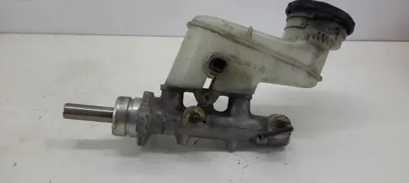 Honda Accord Master brake cylinder