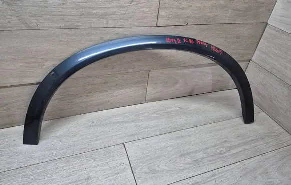 Volvo XC90 Front arch trim 31378165