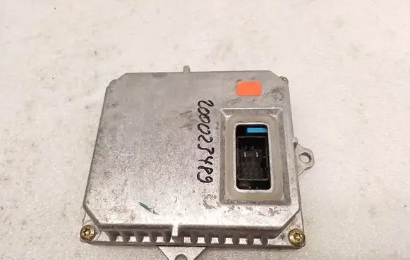 Headlight ballast module Xenon
