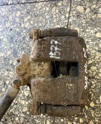 Peugeot 307 Front brake caliper