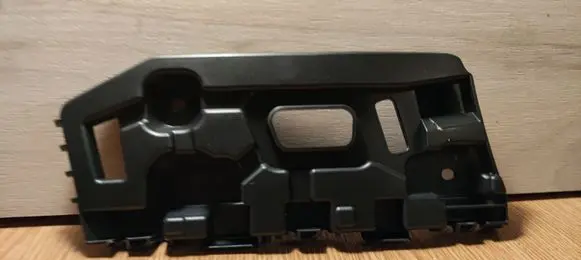 Dacia Dokker Front bumper mounting bracket 622227706R