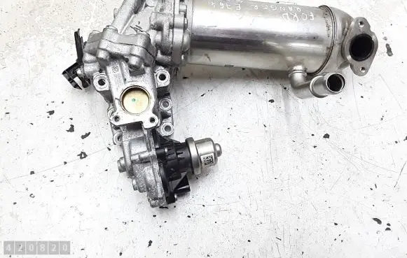Ford Ranger EGR valve cooler 525828100 GK2Q9F464AF