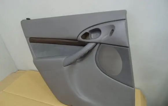 Ford Focus Rear door card panel trim