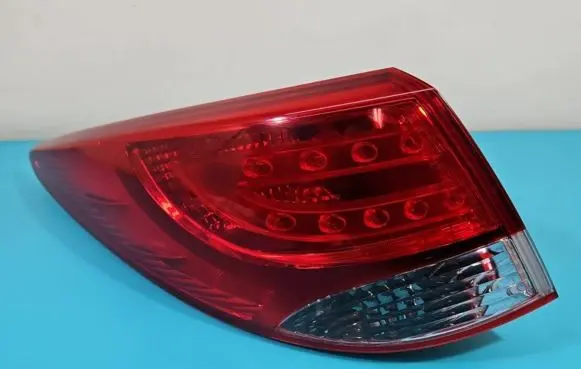 Hyundai ix35 Rear/tail lights 92401-2Y0 IMPRK1391279