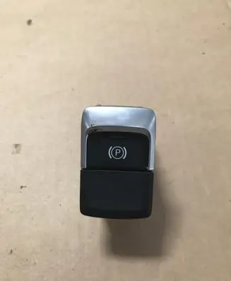 Audi Q3 8U Handbrake/parking brake auto hold switch 8U0927225D