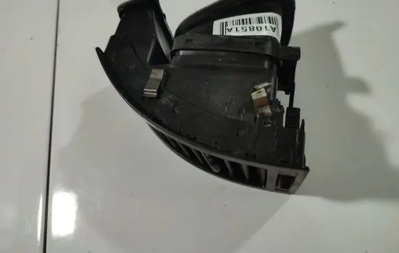 Dash center air vent grill