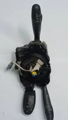 Peugeot Partner Wiper turn signal indicator stalk/switch 98062257XT 12277813