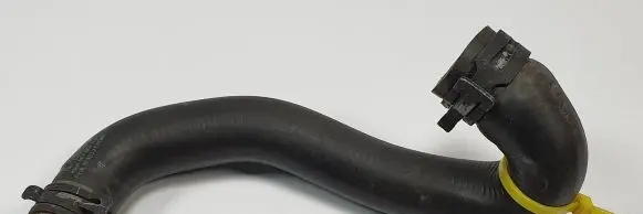 Mercedes-Benz CLK A209 C209 Engine coolant pipe/hose A2038302496
