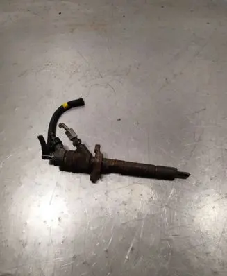 Volvo V50 Fuel injector 0445110259