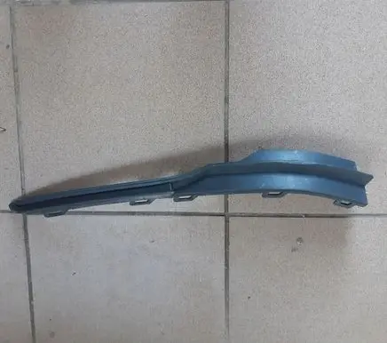 Volkswagen Golf VII Front bumper lower grill 5G0853666L