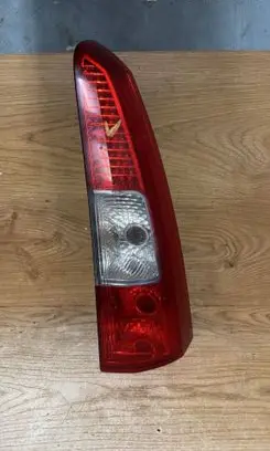 Volvo V70 Rear/tail lights 160986