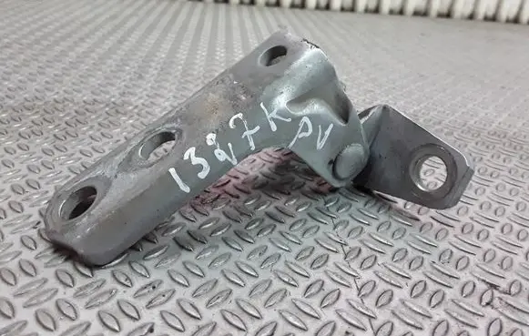Mitsubishi Lancer X Front door upper hinge