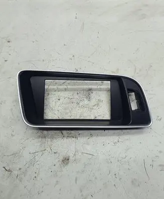 Audi Q5 SQ5 Radio/GPS head unit trim 901420010981 8R1857186P
