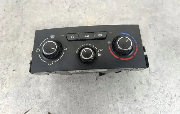 Peugeot 207 Climate control/heater control trim N108225D