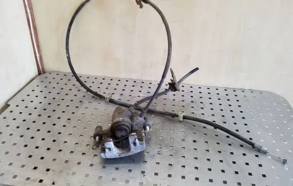 Mazda 3 II Rear brake caliper