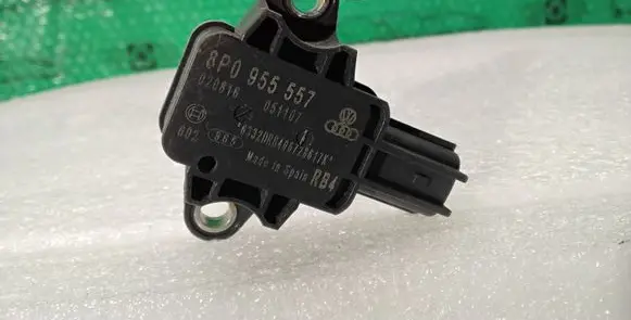 Audi A4 S4 B8 8K Airbag deployment crash/impact sensor 4H0955557