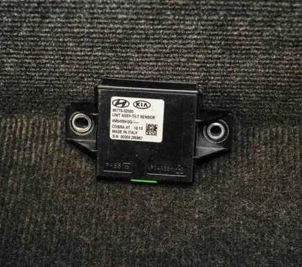 Hyundai i40 Other devices 957753Z000