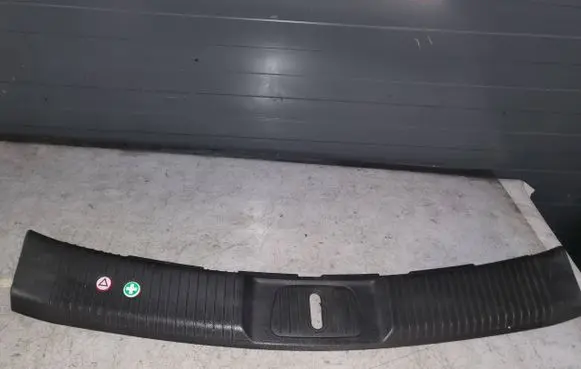 Opel Antara Trunk/boot sill cover protection AMP38189