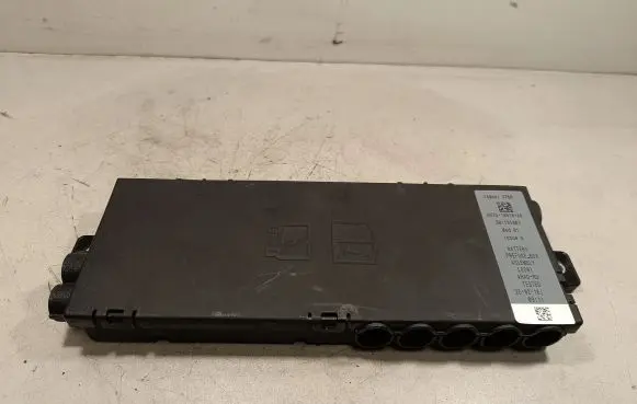 Jaguar XE Fuse box set HX7314516AA