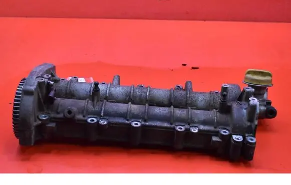 Opel Astra H Rocker cam cover 55194358