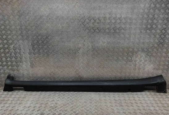 Tesla Model X Sill 103421800B