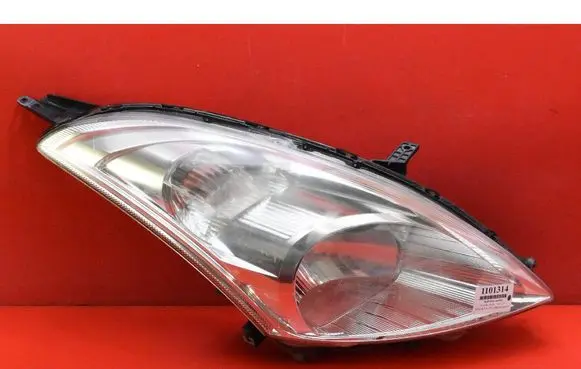 Suzuki Swift II Headlight/headlamp P8798R