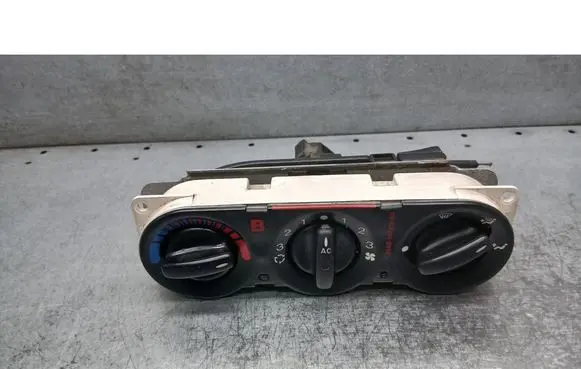 Ford Escort Air conditioning/heating control unit 95AB-18C419-BB