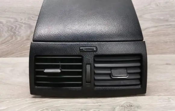 Toyota Avensis Verso Glove box 5565144050