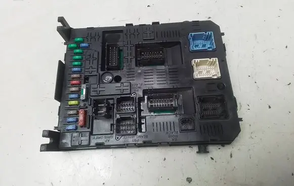 Citroen C5 Comfort/convenience module 966405908001 BSI04EV 00030308
