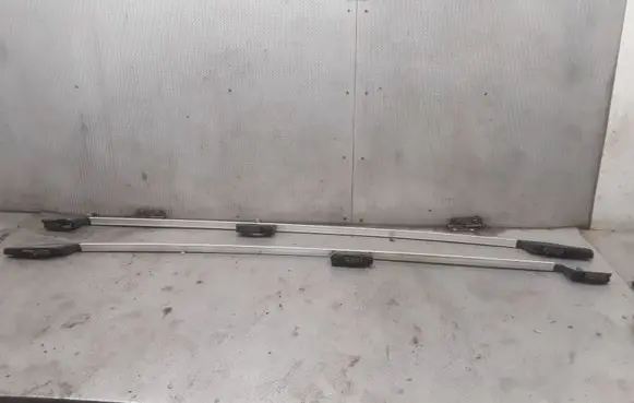 Volvo XC70 Roof bar rail 