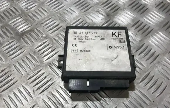 Opel Zafira A Comfort/convenience module 24437076 24437076kf