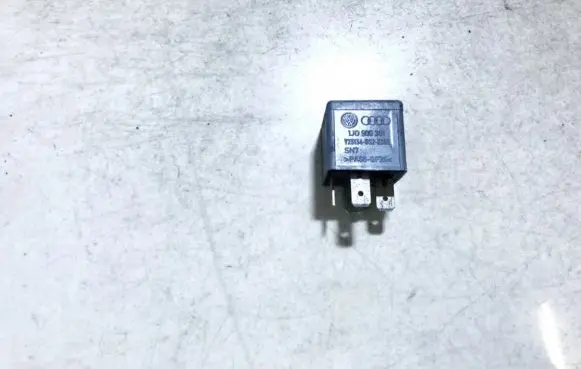 Skoda Fabia Mk2 (5J) Other relay 1j0906381 v23134b52x383