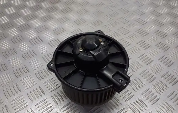 Toyota Avensis T220 Front door blower motor 194000-0252